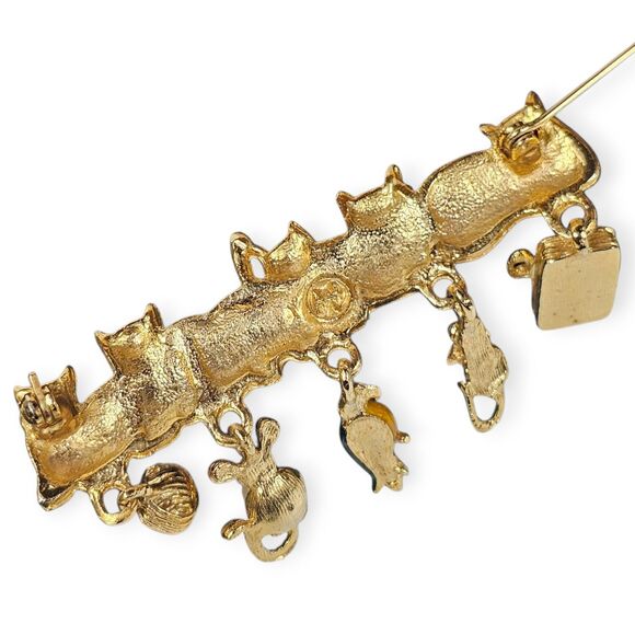 Vintage ANGEL Signed Multi Color Enamel Kitty Cat Kitten Brooch w/Toy Dangles - Picture 9 of 11